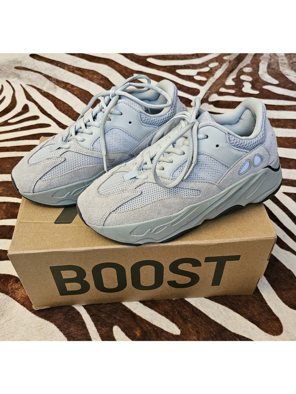 Adidas Yeezy Boost 700 Size 6.5 Salt
